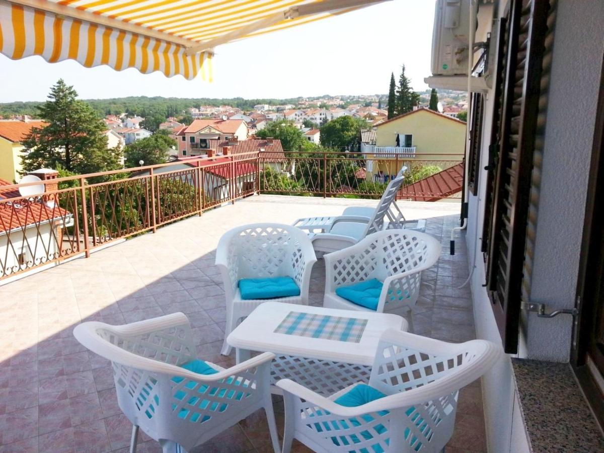 Apartments Kamelija Малинска Экстерьер фото